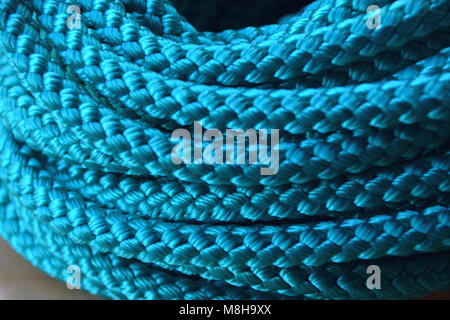 Rotolo di turchese funi in nylon Foto Stock