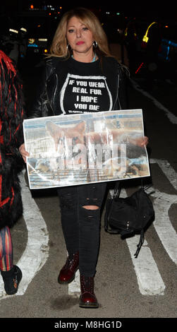 Marc Jacobs Anti-Fur protesta in New York City con: atmosfera dove: la città di New York, New York, Stati Uniti quando: 14 Feb 2018 Credit: Patricia Schlein/WENN.com Foto Stock