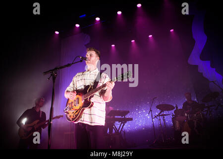 Danimarca Copenhagen - Marzo 17, 2018. Il cantante britannico, compositore e musicista Tom Misch esegue un concerto dal vivo a VEGA in Copenhagen. (Photo credit: Gonzales Photo - Christian Hjorth). Credito: Gonzales foto/Alamy Live News Foto Stock