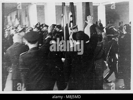 Foto storiche della Seconda guerra mondiale: Hitler e Mussolini, Ribbentropp, Ciano, Starace, Bottai visitando Florenz, Italia - Maggio 9, 1938 Foto Stock