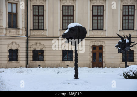 Vienna, Austria. Febbraio 2, 2017. Il cane. La parte del cerchio di animali/Zodiac capi mostra. Giardini del Belvedere Foto Stock