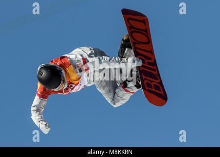 Kelly Clark (USA) in competizione nel Signore di Snowboard Halfpipe finals presso i Giochi Olimpici Invernali PyeongChang 2018 Foto Stock