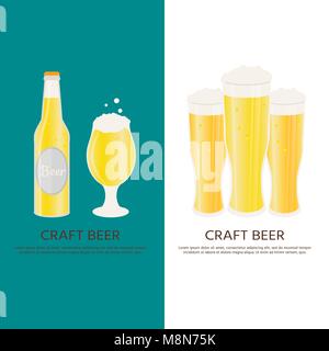 Un poster o un banner con bottiglia di birra, tazze e bicchieri. Icona del vettore con bevande alcoliche. Lager di frumento, craft ale Illustrazione Vettoriale
