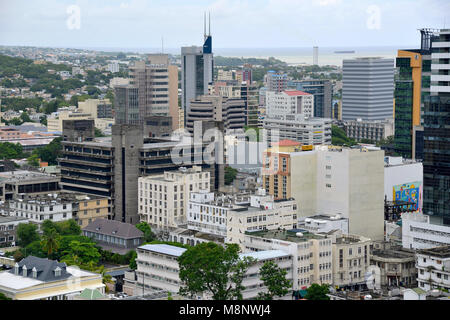 Il 10 gennaio 2018, Mauritius, Port Louis: vista dal Forte di Adelaide, builtin 1840, attraverso Port Louis, la capitale dell'isola repubblica di Maurizio nell'Oceano Indiano. Circa 160.000 persone vivono a Port Louis. Maurizio è stato indipendente dal 1968 ed è entrato a far parte del Commonwealth. | Utilizzo di tutto il mondo Foto Stock