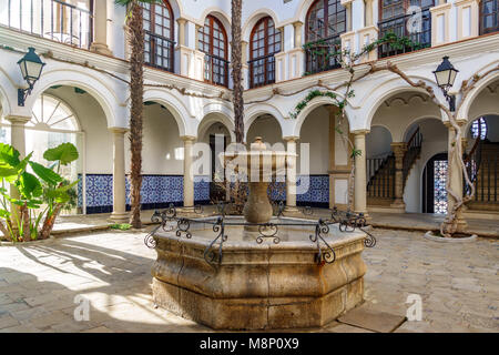 Roc de Sant Gaieta villaggio in Tarragona Foto Stock