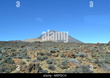 "Santa Cruz" "Tenerife' "Madonna nera" "Cristo sulla croce' 'candeleria' mariano basilica 'mount teide" "volcanoe" "Flussi di lava" "vacanze". Foto Stock