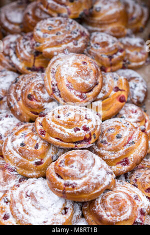 Molti panini dolci. Vista dall'alto. Foto Stock