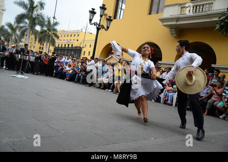 Danza di strada Foto Stock