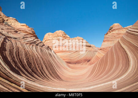 L'onda roccia arenaria formazione, situato in Coyote Buttes North, Paria Canyon Vermillion Cliffs Wilderness. Foto Stock