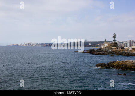 Vista costiera a Vina del Mar, Cile in Sud America Foto Stock