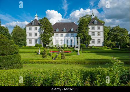 Manor House e il castello di Gut Panker con italien giardino, Panker, Mar Baltico, Schleswig-Holstein, Germania, Europa Foto Stock