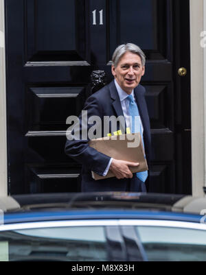 Londra, 21 marzo 2018, il cancelliere, Philip Hammond, foglie 11 di Downing Street per Primi Ministri Domanda di credito tempo Ian Davidson/Alamy Live News Foto Stock