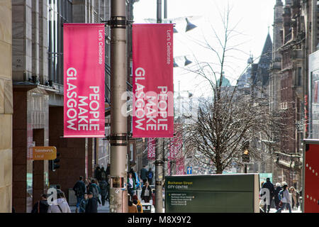 Guardando verso il basso Buchanan Street, Glasgow, Scozia Foto Stock