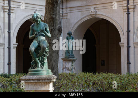 Lione, Francia, 19 marzo 2018 : Giardini del Museo di Belle Arti di Lione (in francese, il Musee des beaux-arts de Lyon), nei pressi della Place des Terreaux. Foto Stock