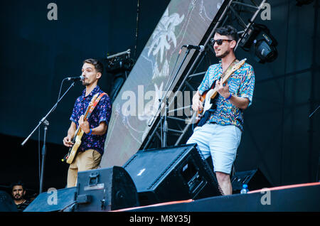 Lima, Perù - 24 febbraio 2018: rock alternativo. Gruppo di concerto che canta Olaya Sound System indie fusion band dal Perù Foto Stock