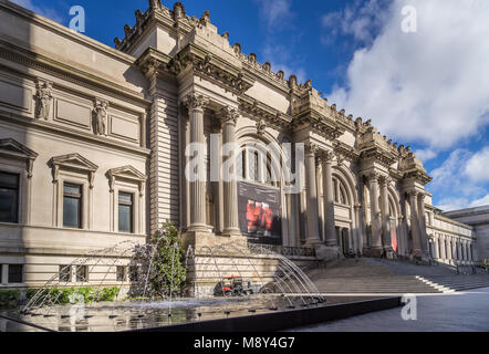 New York, NY, Stati Uniti d'America - 14 maggio 2017. Metropolitan Museum of Art, situato nel centro di New York City ed è il più grande museo di arte negli Stati Uniti ed è tra Foto Stock