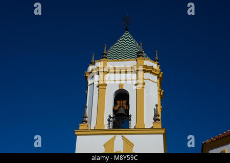 Nuestra Señora del Socorro Chiesa torre. Ronda, Spagna Foto Stock