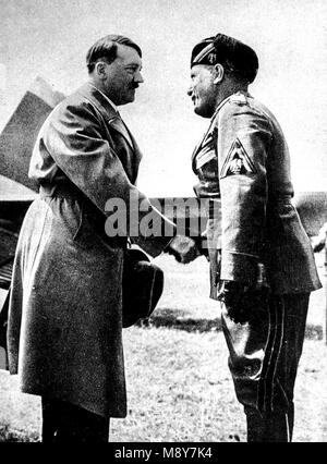 Adolf Hitler e Benito Mussolini, 1937 Foto Stock