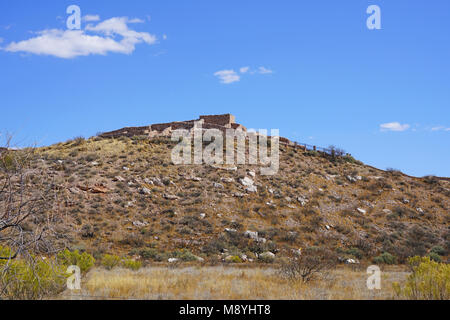 Vista del Tuzigoot monumento nazionale, un pueblo rovina sul Registro Nazionale dei Luoghi Storici di Yavapai County, Arizona Foto Stock