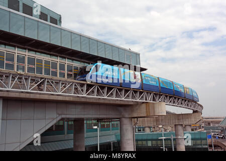 Collegamento terminale treno, Toronto Pearson Airport Foto Stock