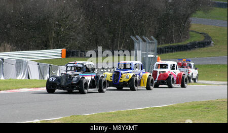 Legenda coupes racing nella neve Foto Stock