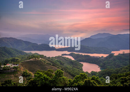 Paesaggio di mille isole nel lago shiding Foto Stock