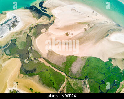Vista aerea di unici della Ria Formosa al tramonto in Fuseta, Algarve, PORTOGALLO Foto Stock