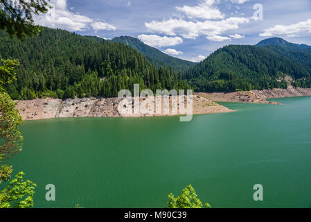 Cougar serbatoio in Lane County Oregon è parte del fiume McKenzie spartiacque Foto Stock