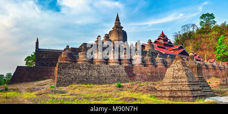 Tempio buddista Shai-thaung in Mrauk U. Myanmar. Alta risoluzione Foto Stock