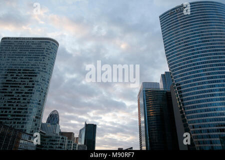 Immobili nel quartiere degli affari La Defense, Francia. Foto Stock