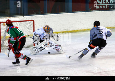 Hockey su ghiaccio. Squadra di hockey. HC Mont-Blanc. Foto Stock