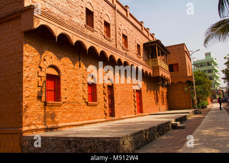 Una replica dello Sri Shirdi Sai Baba Sansthan ad una distanza di 25 km su off vecchia Bombay e Pune in autostrada in Shirgaon. Questo tempio è stato costruito dal Sig. Prak Foto Stock