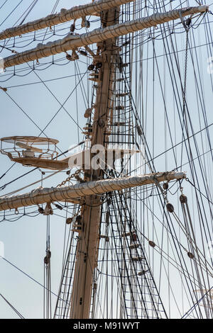 Foremast rigging, Kaiwo Maru, un Giapponese 4-masted square truccate corteccia, Richmond, BC Foto Stock