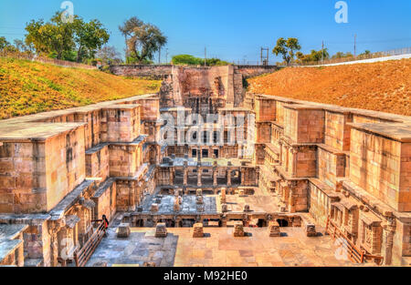 Rani ki vav, un intricate costruite stepwell in Patan. Un sito patrimonio mondiale dell'UNESCO in Gujarat, India Foto Stock