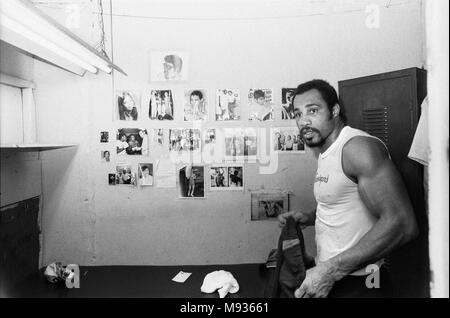 Ken Norton nel suo campo di allenamento in vista della sua terza lotta con Muhammad Ali. 23 Settembre 1976 Foto Stock