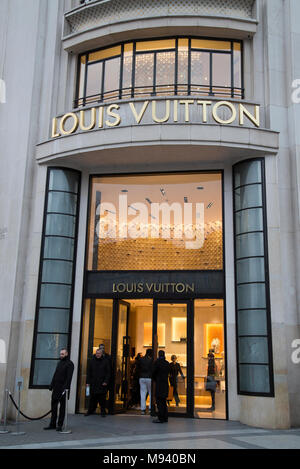 Louis Vuitton store a Parigi Francia Foto Stock