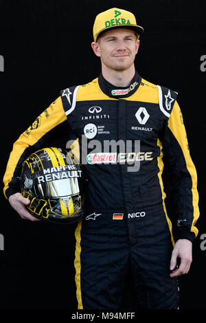 Albert Park di Melbourne, Australia. 22 Mar, 2018. Nico Hulkenberg (DEU) #27 dalla Renault Sport team di F1 in posa per il suo driver il ritratto prima della prima gara della stagione al 2018 Australian Formula One Grand Prix all'Albert Park di Melbourne, Australia. Sydney bassa/Cal Sport Media/Alamy Live News Foto Stock