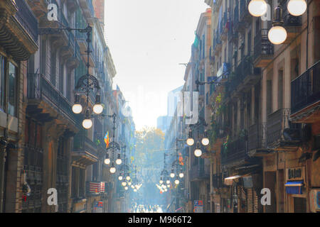 Barcellona, Spagna-Settembre 16, 2017: strade di Barcellona in centro storico Foto Stock