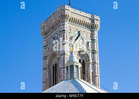 Vista di Firenze Duomo con il campanile di Giotto, Italia. Punto di riferimento italiano Foto Stock