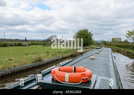 Narrowboat in Llangollen Canal in Galles Foto Stock