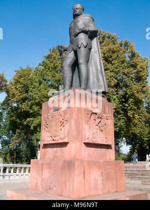 Boleslao I il tutore, il duca e il primo re di Polonia (decimo c.), monumento sulle porte del Duomo. Gniezno, Grande Polonia provincia, in Polonia, in Europa. Foto Stock