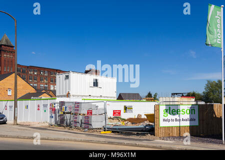 Lorne Corte Housing Development Farnworth, Bolton. Si tratta di una costruzione di 51 nuove case da MJ Gleeson PLC su un ex sito brownfield. Foto Stock