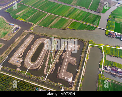 Nanton, Nanton, Cina. 23 Mar, 2018. Nantong, Cina-23rd Marzo 2018: la fotografia aerea del villaggio in Nantong, est cinese della provincia di Jiangsu. Credito: SIPA Asia/ZUMA filo/Alamy Live News Foto Stock