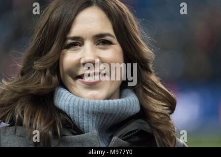 Brøndby, Danimarca. 22 Mar, 2018. Maria, la Principessa Ereditaria di Danimarca, visto a Brøndby Stadion prima il calcio amichevole tra Danimarca e Panama. La fondazione di Maria è stato premiato con la UEFA Fondazione per i bambini donazione. (Photo credit: Gonzales foto - Kim M. Leland). Credito: Gonzales foto/Alamy Live News Foto Stock