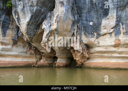 Il lago di Tritriva, un cratere vulcanico Lago, regione di Vakinankaratra, Madagascar Foto Stock