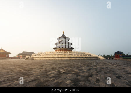 Meraviglioso e fantastico tempio di Pechino - Il Tempio del Cielo a Pechino in Cina. Sala della Preghiera del Buon Raccolto. Foto Stock