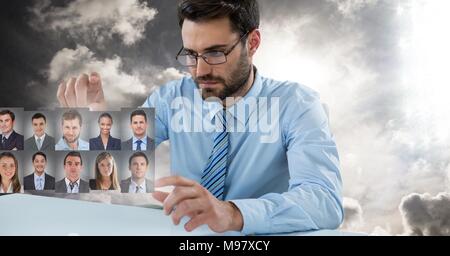 Uomo di toccare Profili ritratto di persone diverse Foto Stock