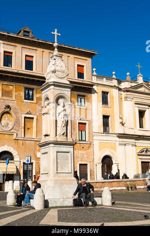 Piazza di San Bartolomeo all'Isola o di San Bartolomeo all Isola Tiberina con il santuario fu commissionato nel 1869 da Papa Pio IX. Roma. Foto Stock