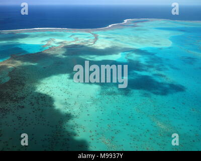 Vista aerea del nuovo Caledonian laguna e reef Foto Stock