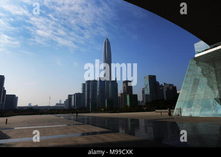 La Shenzhen Civic Center di Futian, il distretto centrale degli affari. Foto Stock